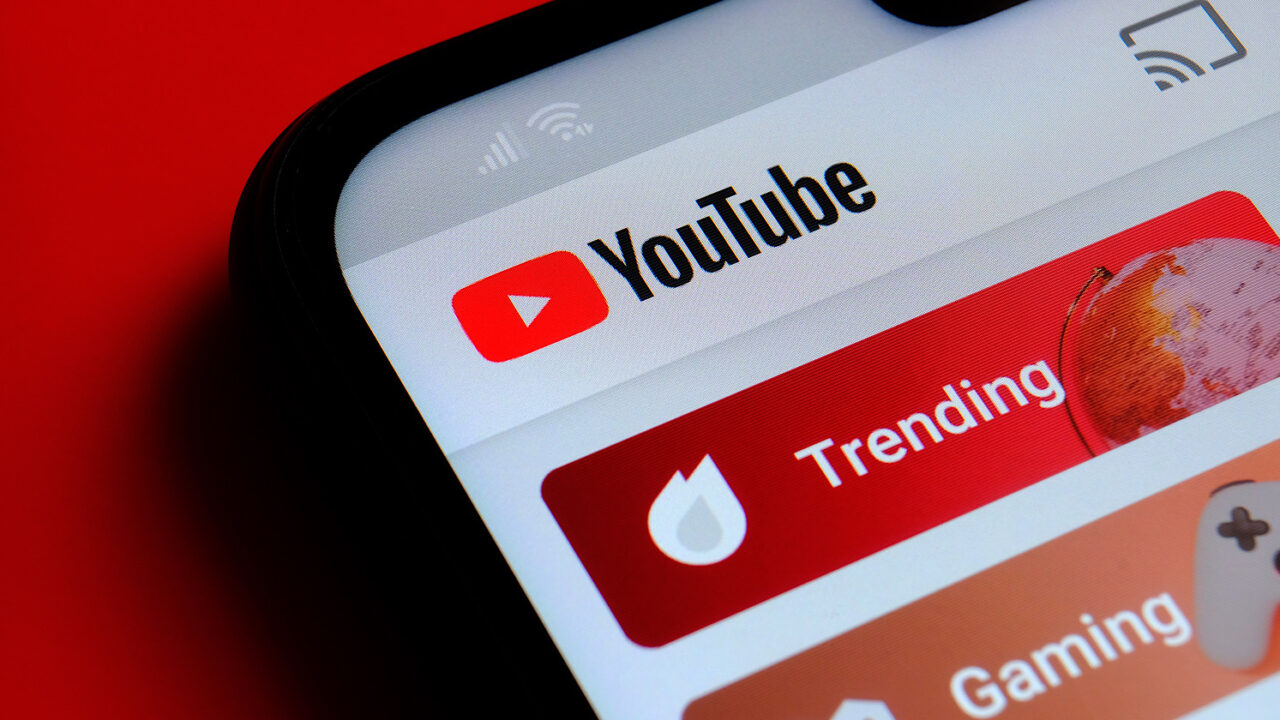 How to identify emerging trends on YouTube