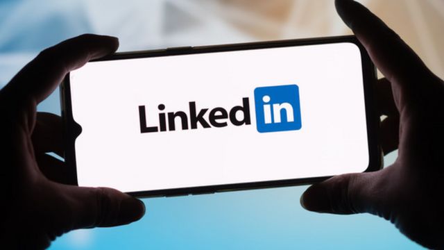 How to share your story on LinkedIn?